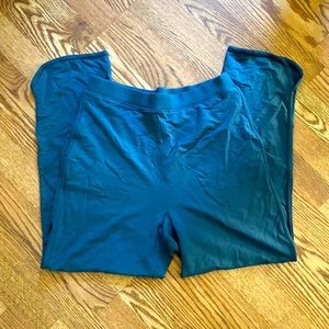 Lululemon every movement pants 8 euc